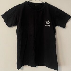 Adidas tee